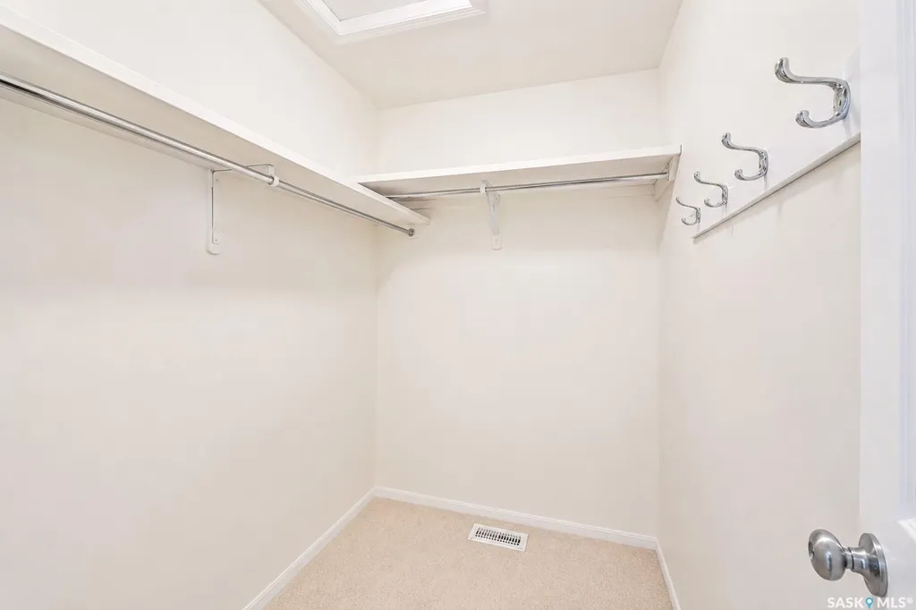 338 Stensrud Road Saskatoon SK S7W 1B4