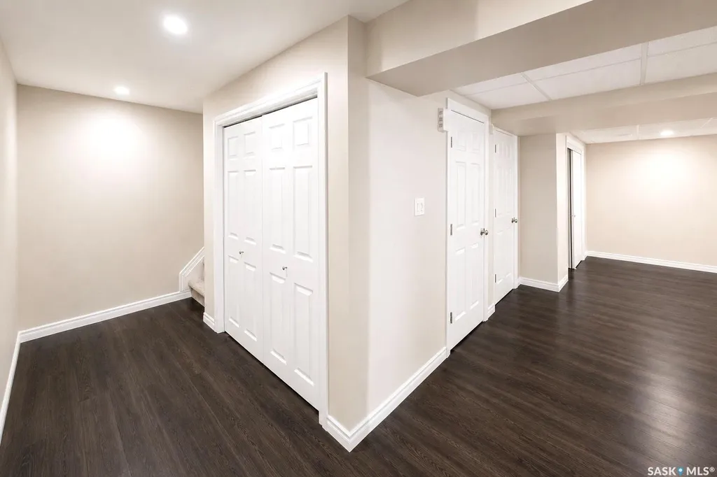338 Stensrud Road Saskatoon SK S7W 1B4