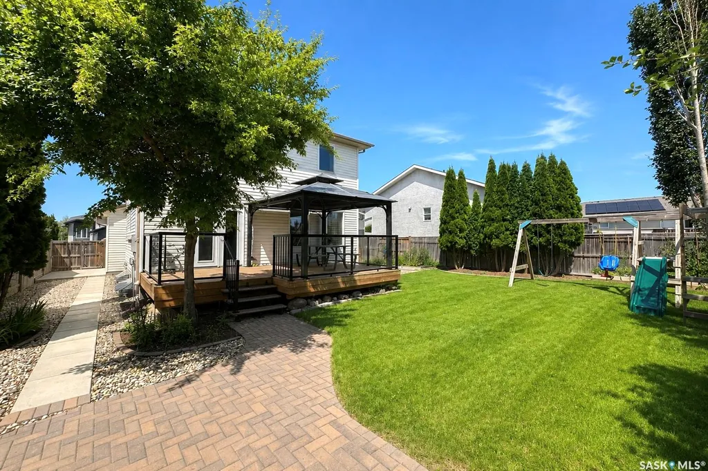 338 Stensrud Road Saskatoon SK S7W 1B4