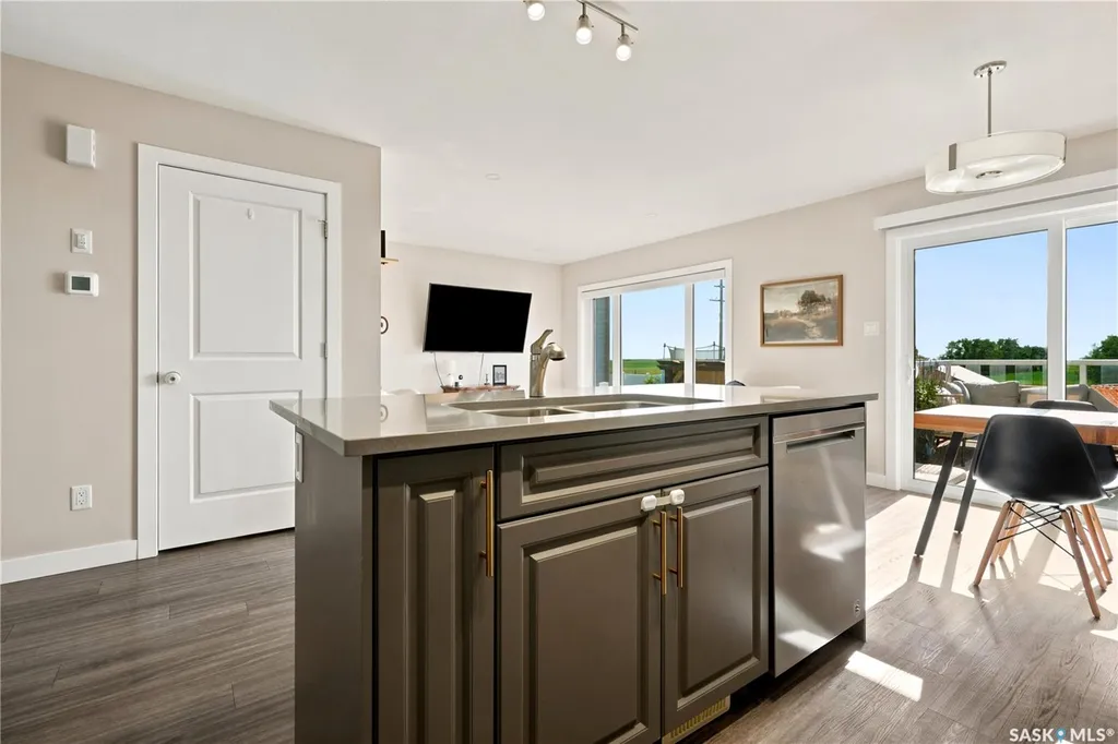 4180 Delhaye Way Regina SK S4W 0N4