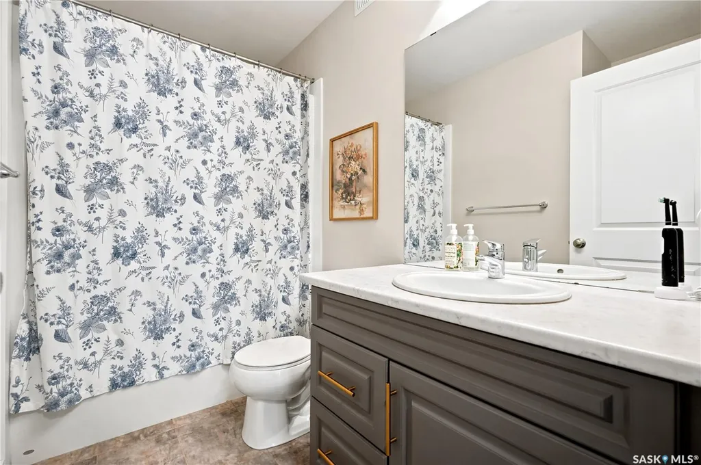 4180 Delhaye Way Regina SK S4W 0N4