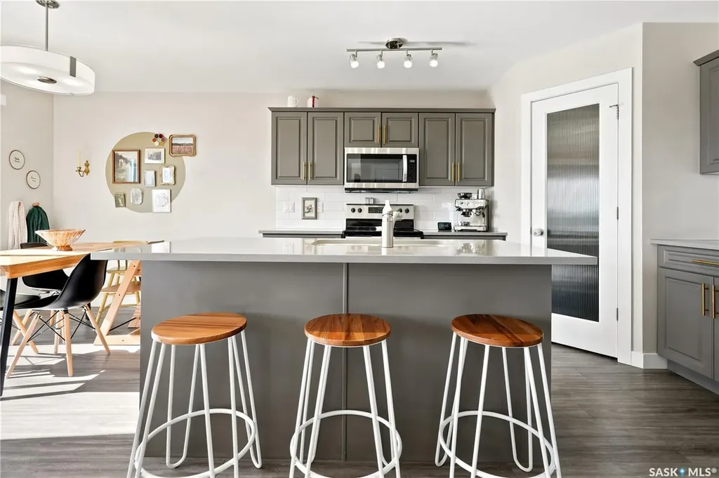 4180 Delhaye Way Regina SK S4W 0N4