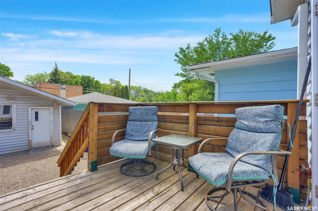 1223 Robinson Street Regina SK S4T 2N3