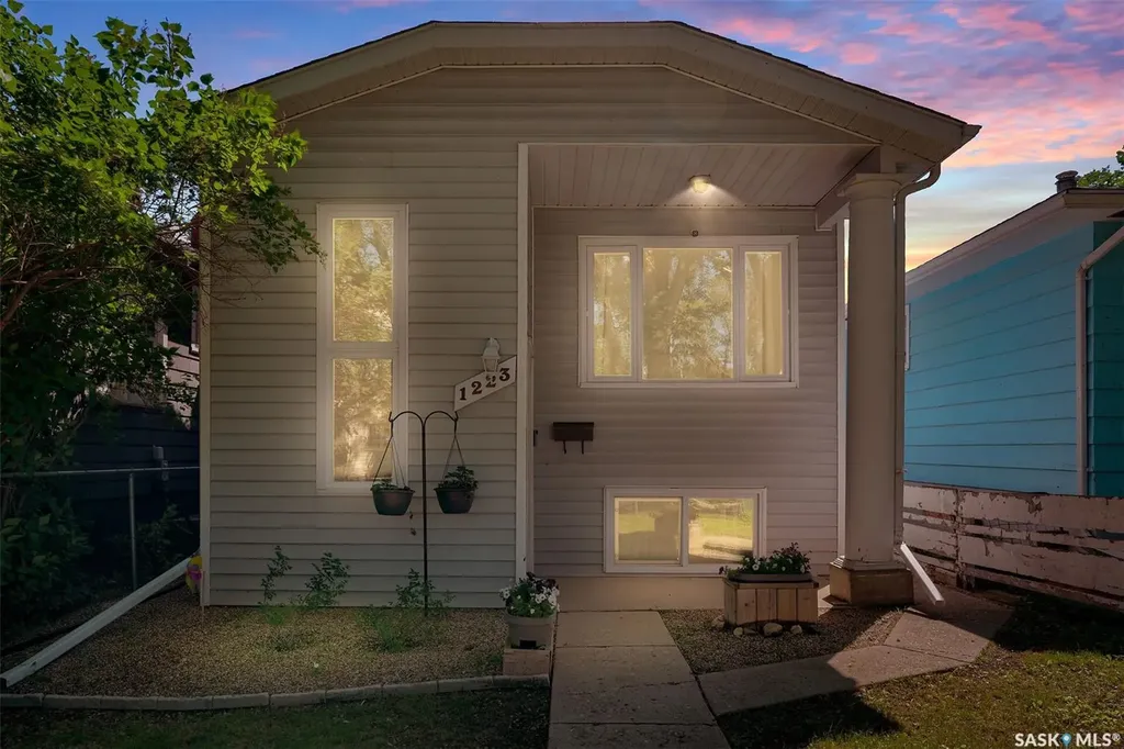 1223 Robinson Street Regina SK S4T 2N3