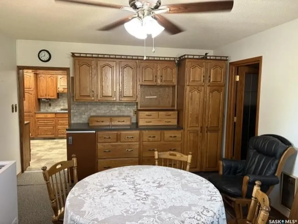 203 Argyle Street Regina SK S4R 4C5