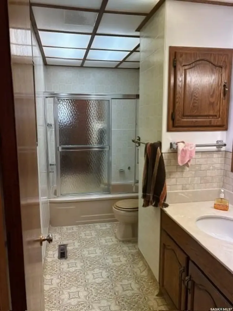 203 Argyle Street Regina SK S4R 4C5