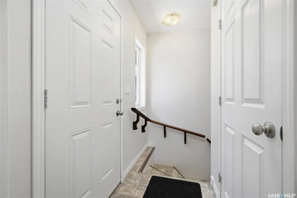 435 Coad Manor Saskatoon SK S7R 0C6