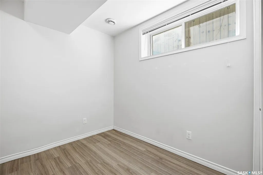 435 Coad Manor Saskatoon SK S7R 0C6