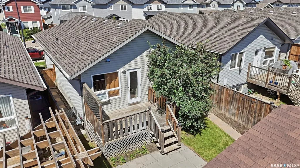435 Coad Manor Saskatoon SK S7R 0C6