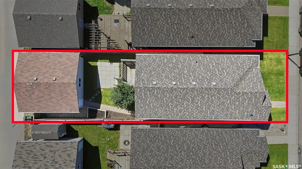 435 Coad Manor Saskatoon SK S7R 0C6