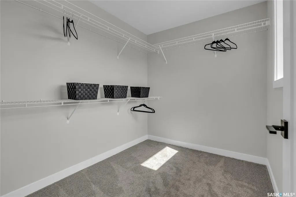 155 Mcfaull Way Saskatoon SK S7V 1Z9