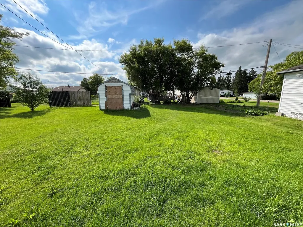 218 Barrows Street Maryfield SK S0G 3K0