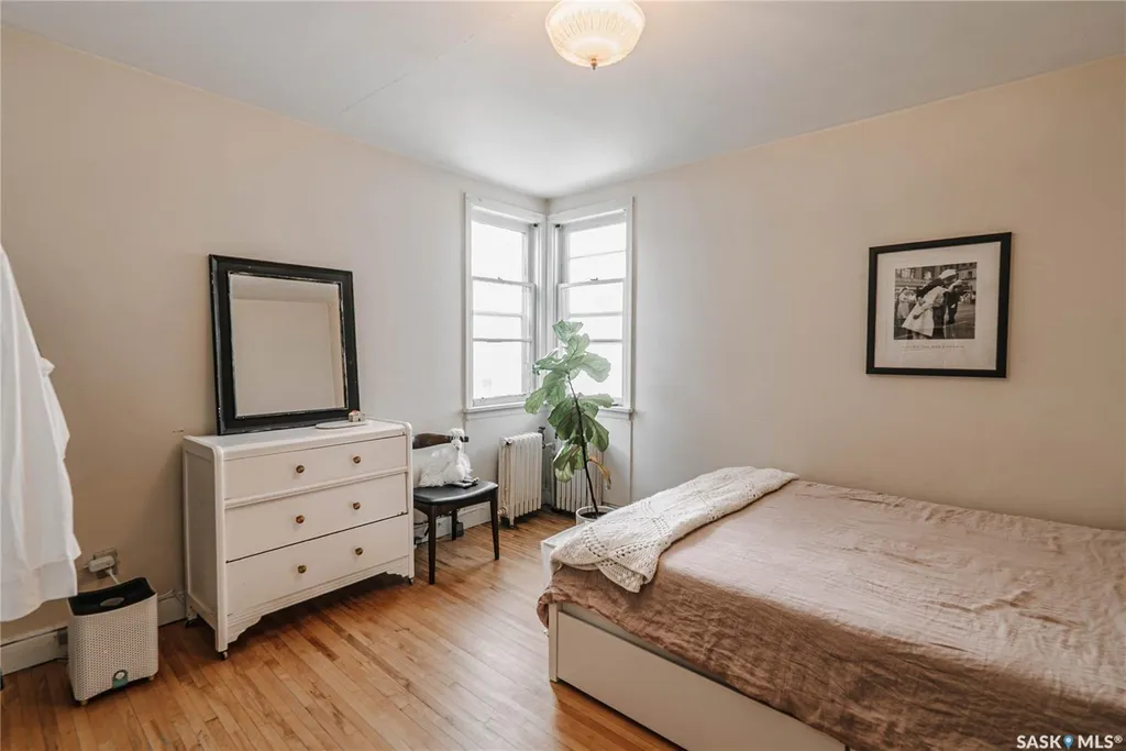 710 Mcpherson Avenue Saskatoon SK S7N 0X8