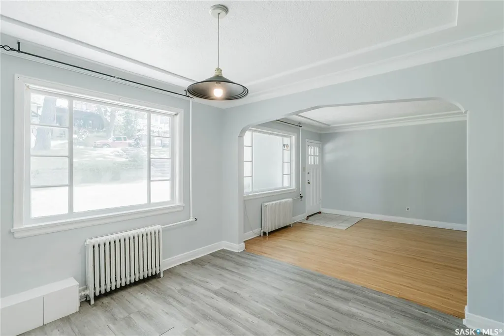 710 Mcpherson Avenue Saskatoon SK S7N 0X8