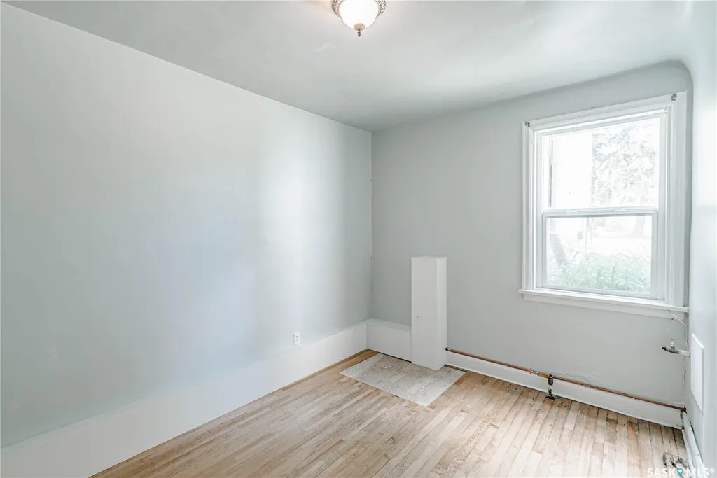 710 Mcpherson Avenue Saskatoon SK S7N 0X8