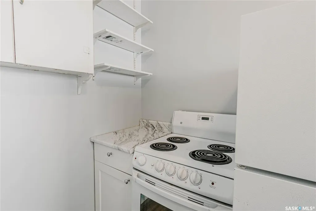 710 Mcpherson Avenue Saskatoon SK S7N 0X8