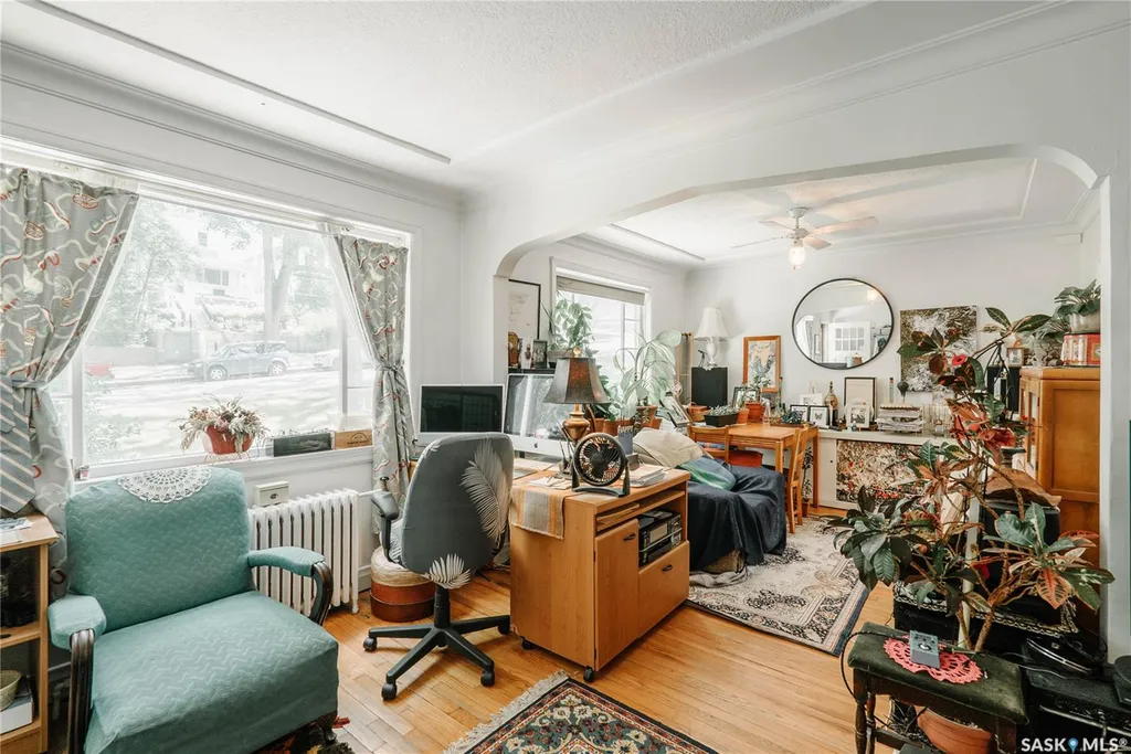 710 Mcpherson Avenue Saskatoon SK S7N 0X8