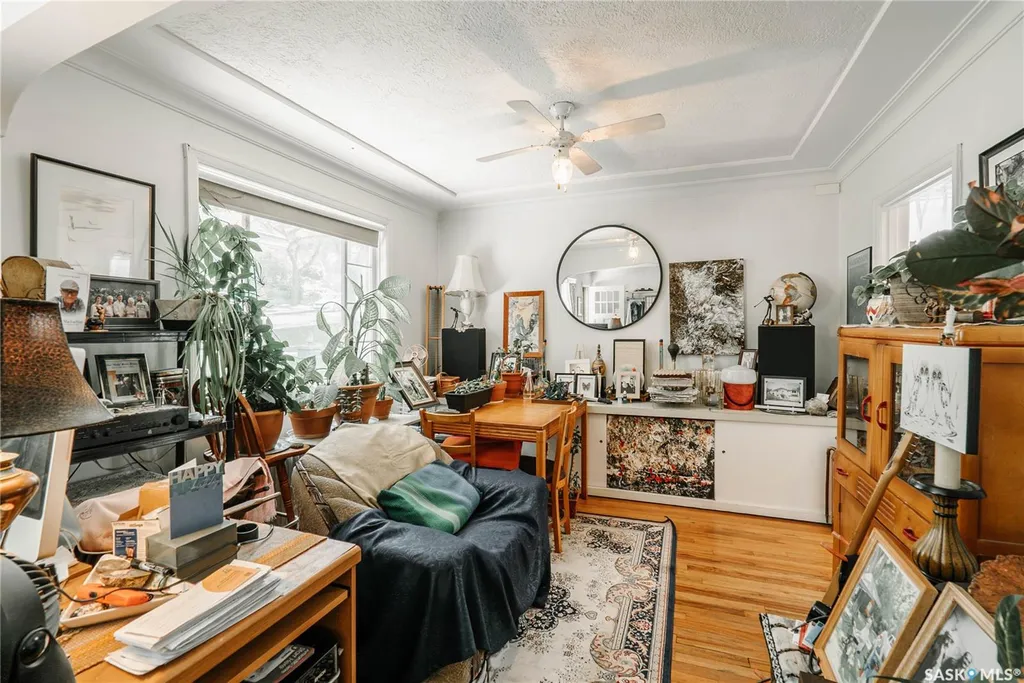 710 Mcpherson Avenue Saskatoon SK S7N 0X8