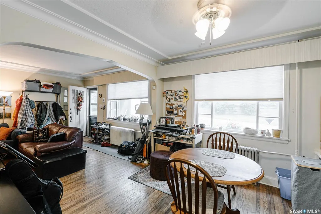 710 Mcpherson Avenue Saskatoon SK S7N 0X8