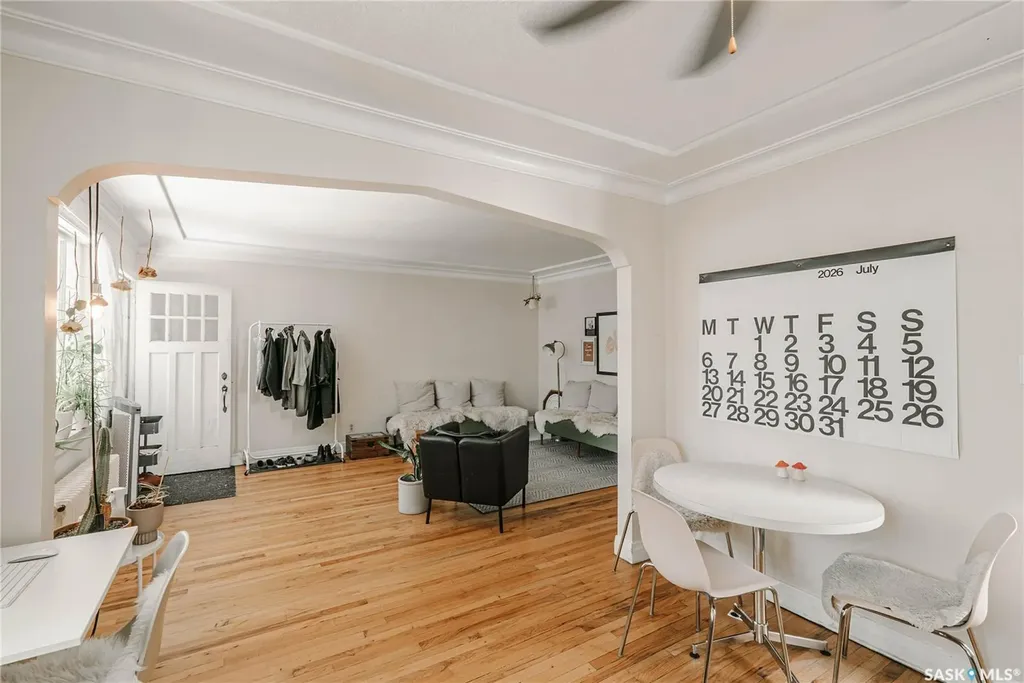 710 Mcpherson Avenue Saskatoon SK S7N 0X8