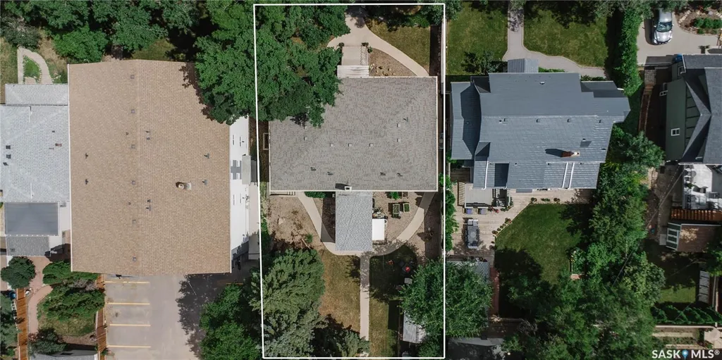 710 Mcpherson Avenue Saskatoon SK S7N 0X8