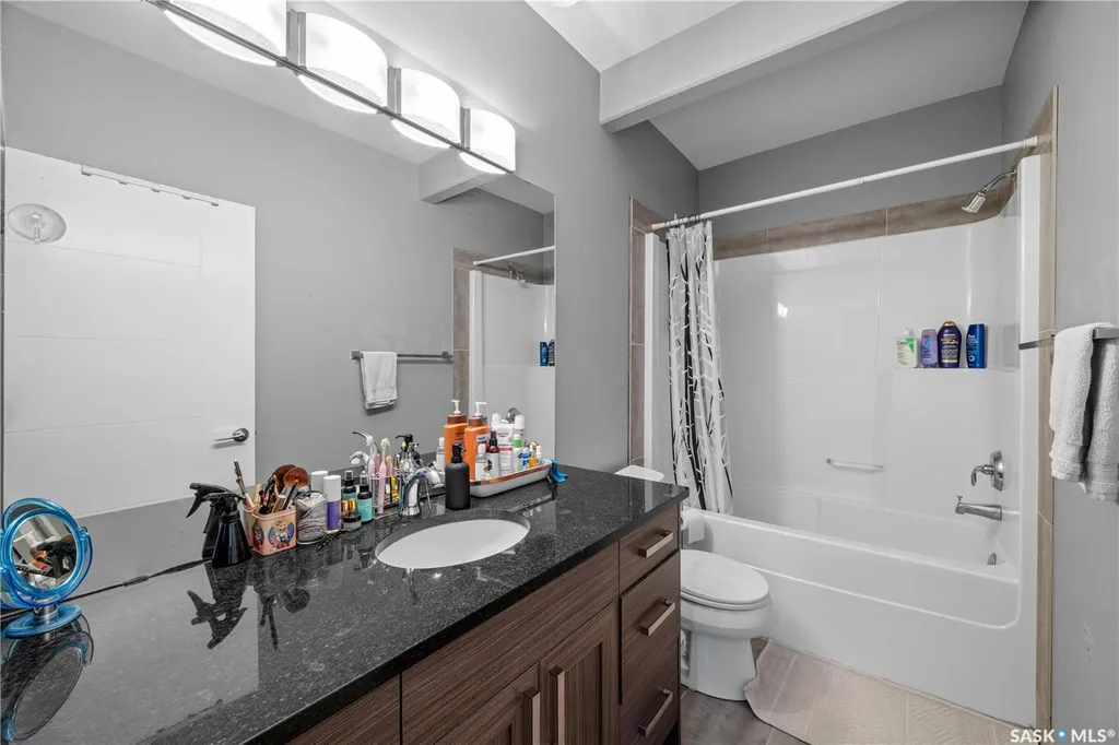 114 Pichler Crescent Saskatoon SK S7V 0G5