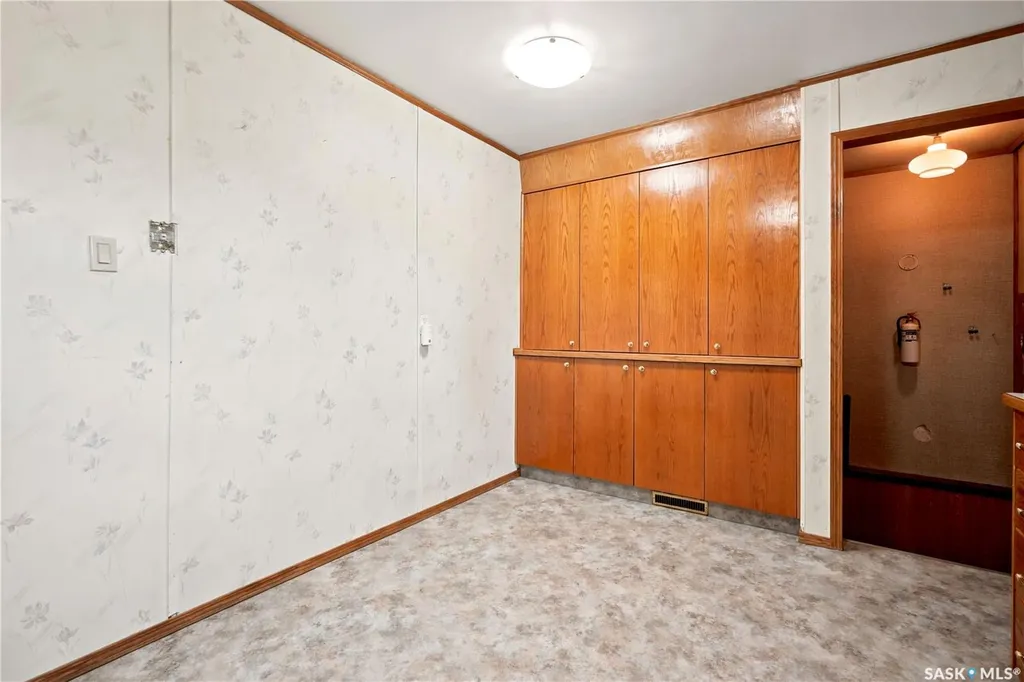 3326 4th Avenue N Regina SK S4R 0V6