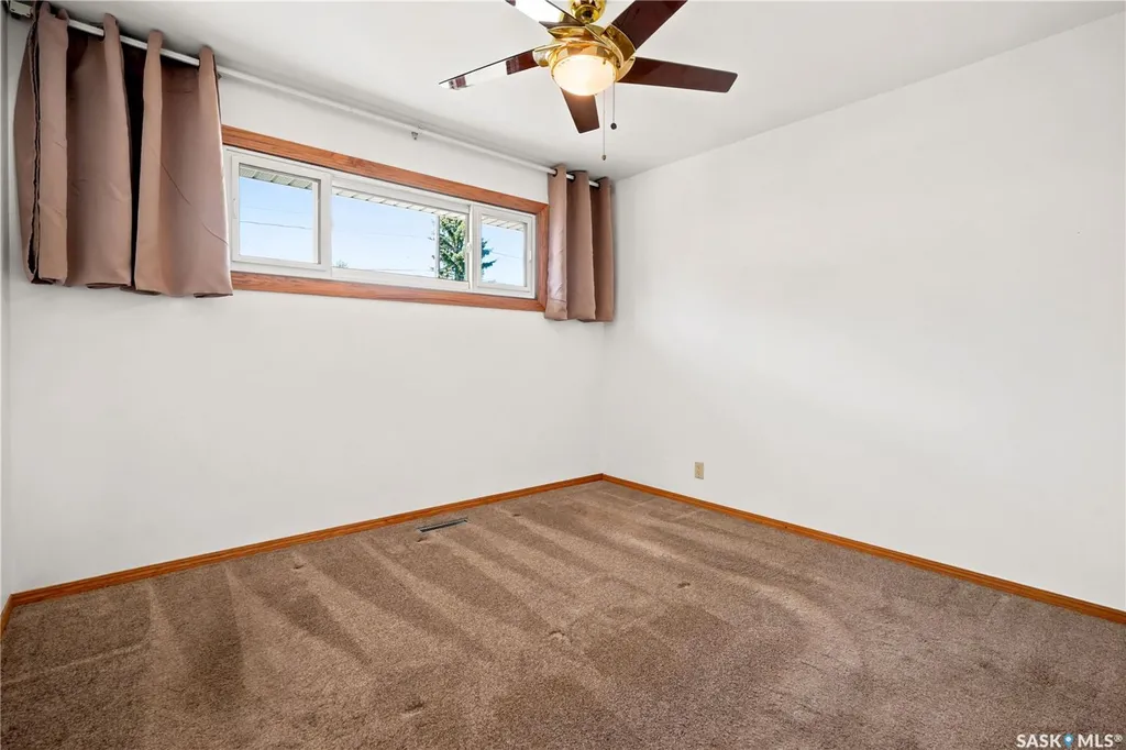 3326 4th Avenue N Regina SK S4R 0V6