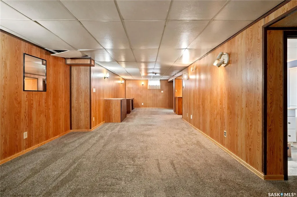 3326 4th Avenue N Regina SK S4R 0V6