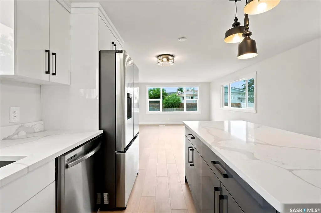 219 Grant Street Saskatoon SK S7N 2A5