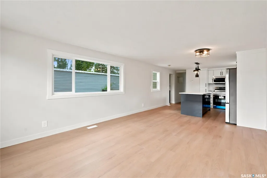 219 Grant Street Saskatoon SK S7N 2A5