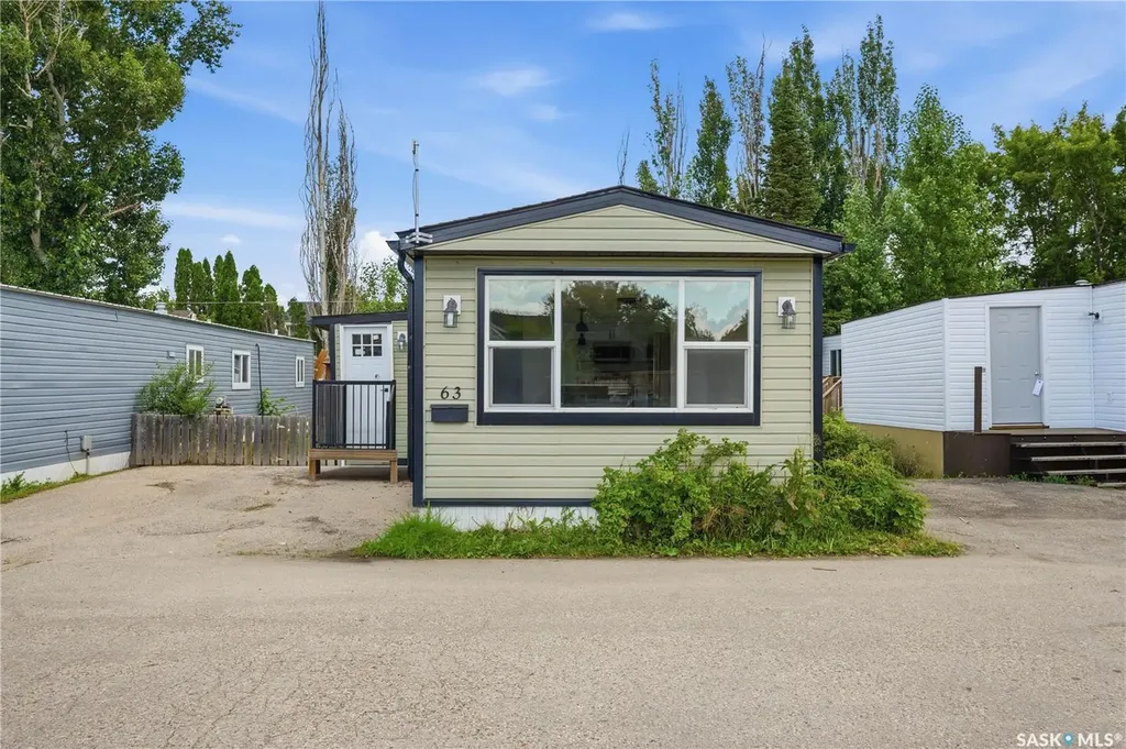 219 Grant Street Saskatoon SK S7N 2A5