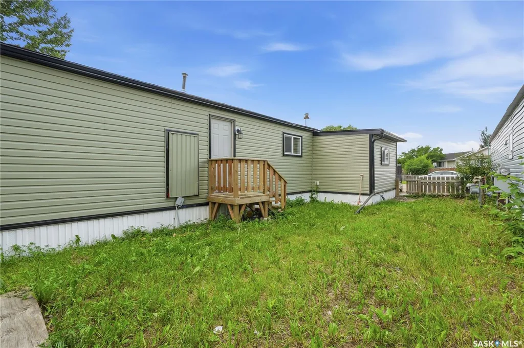 219 Grant Street Saskatoon SK S7N 2A5