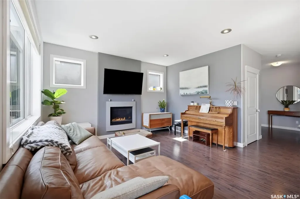 1115 Werschner Crescent Saskatoon SK S7V 0A7