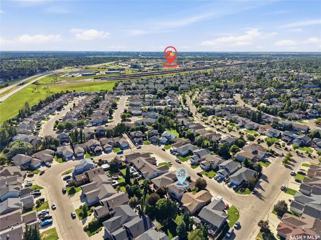 518 Sears Cove Saskatoon SK S7N 4V6