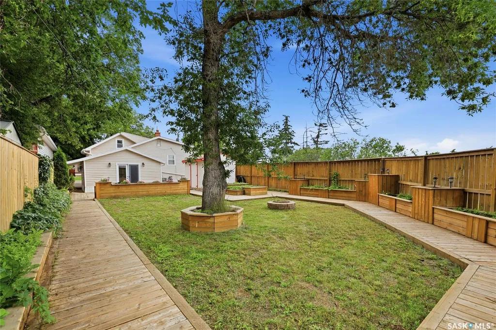 2157 Francis Street Regina SK S4N 2P4