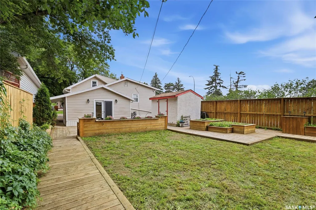 2157 Francis Street Regina SK S4N 2P4