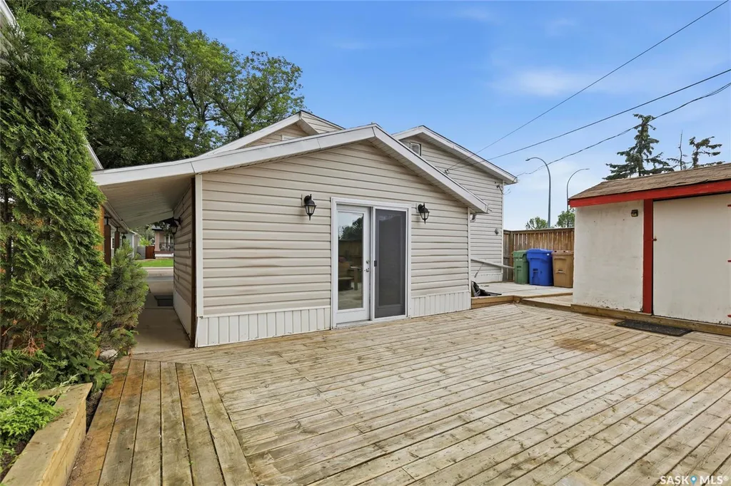 2157 Francis Street Regina SK S4N 2P4