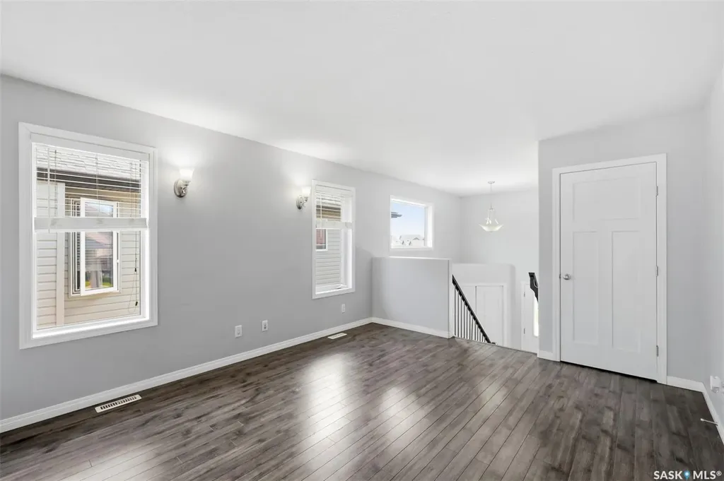 123 Henick Crescent Saskatoon SK S7R 0J9