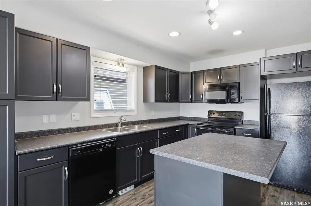 123 Henick Crescent Saskatoon SK S7R 0J9