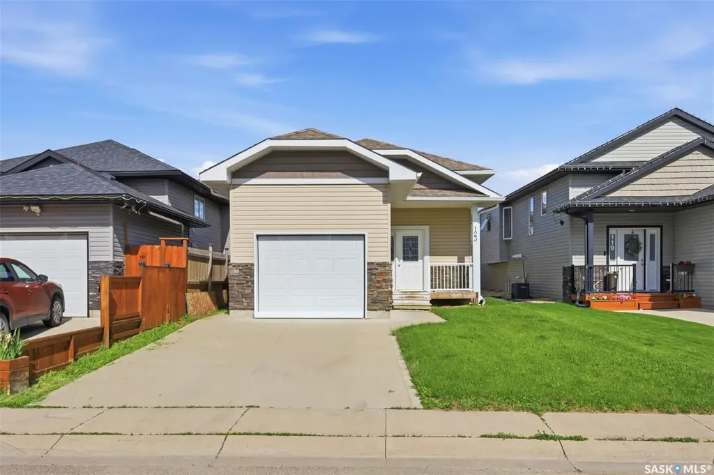 123 Henick Crescent Saskatoon SK S7R 0J9