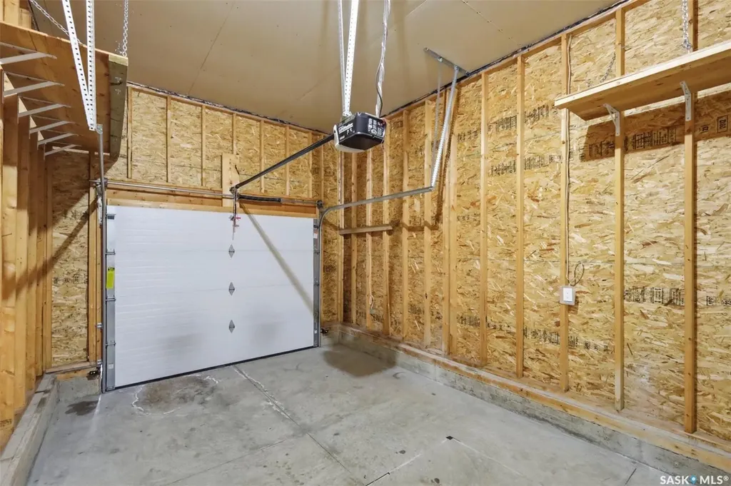123 Henick Crescent Saskatoon SK S7R 0J9