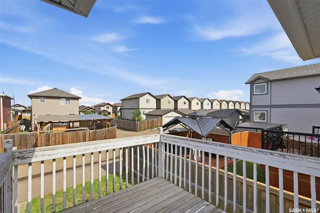 123 Henick Crescent Saskatoon SK S7R 0J9