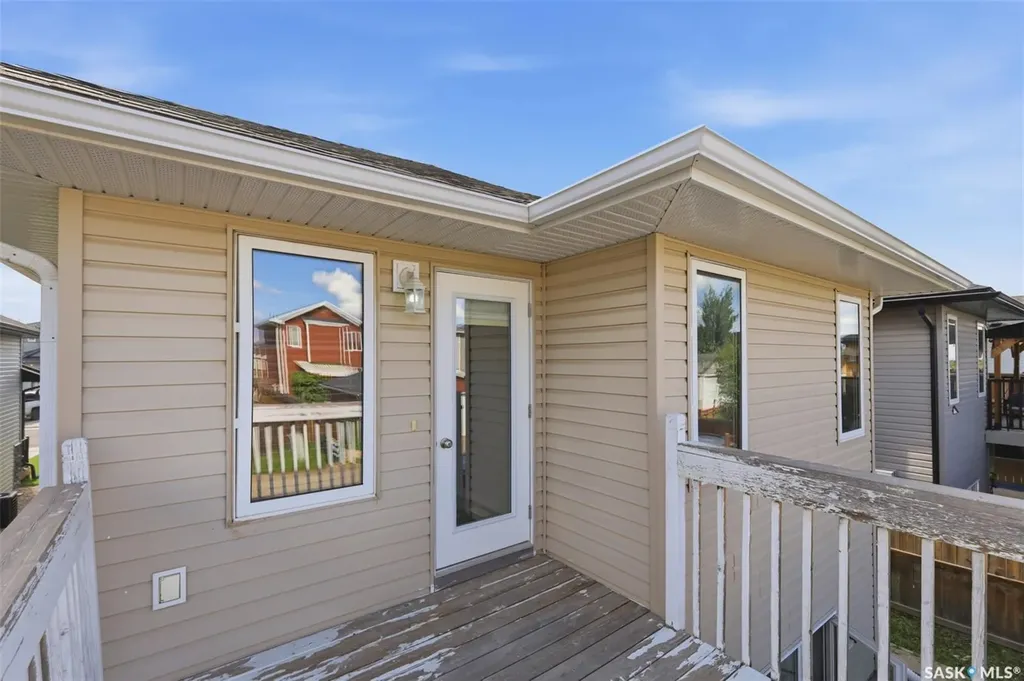 123 Henick Crescent Saskatoon SK S7R 0J9