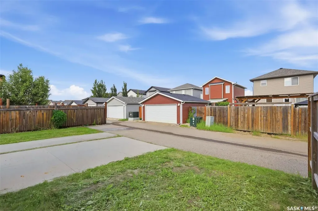 123 Henick Crescent Saskatoon SK S7R 0J9