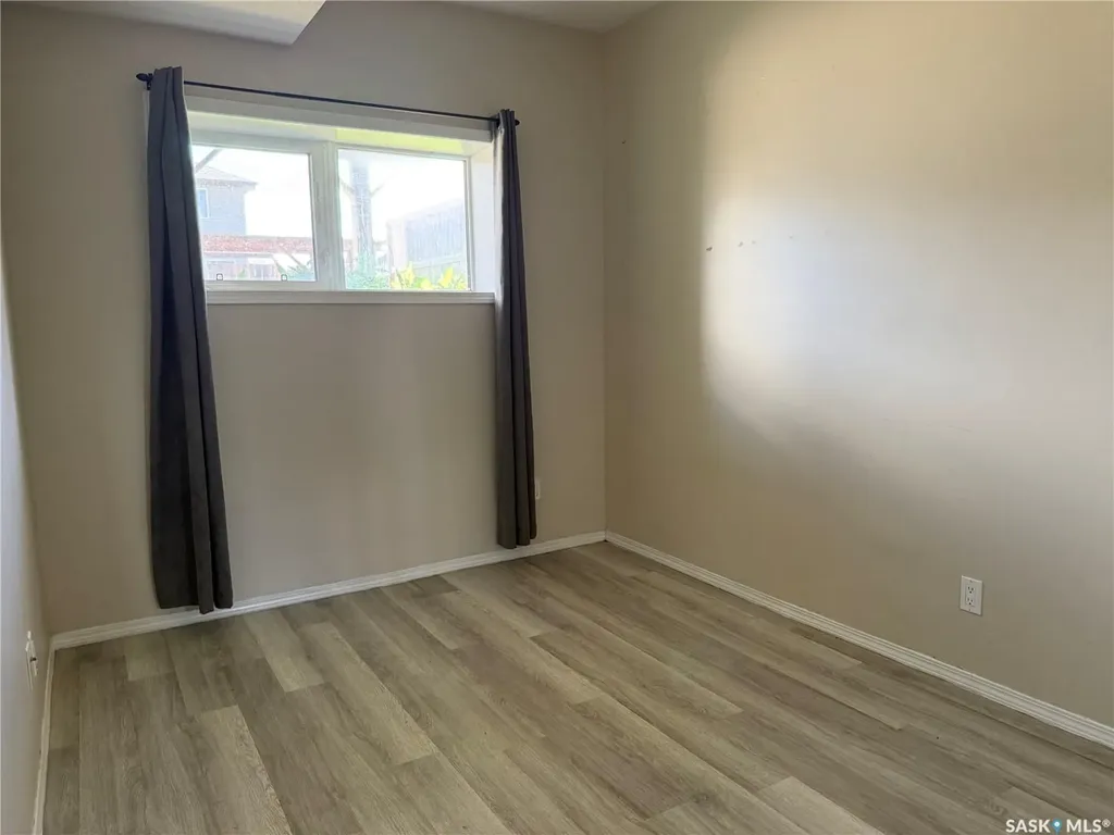 123 Henick Crescent Saskatoon SK S7R 0J9
