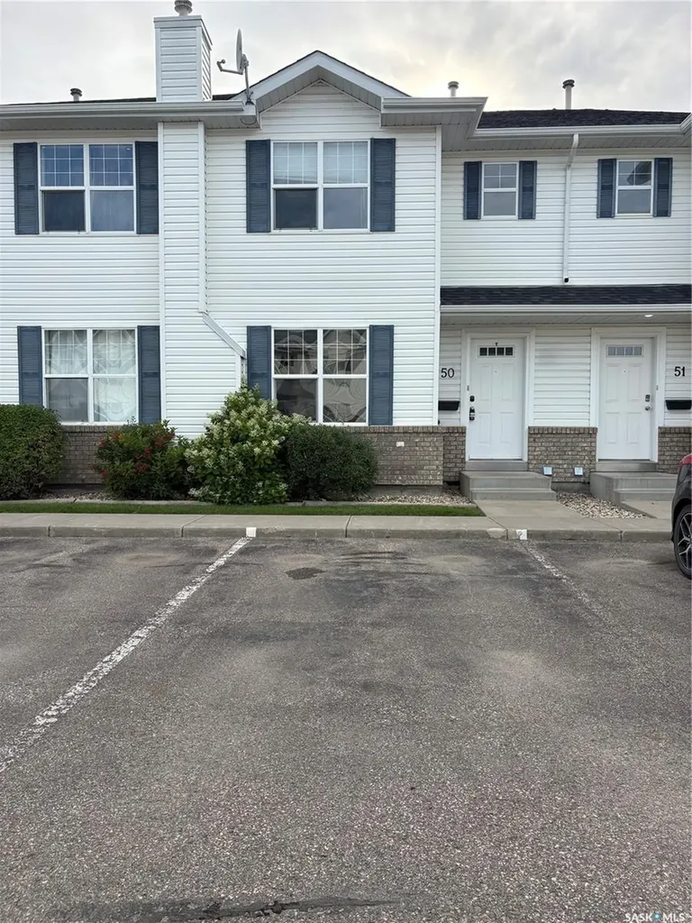 203 Herold Terrace Saskatoon SK S7V 1H8