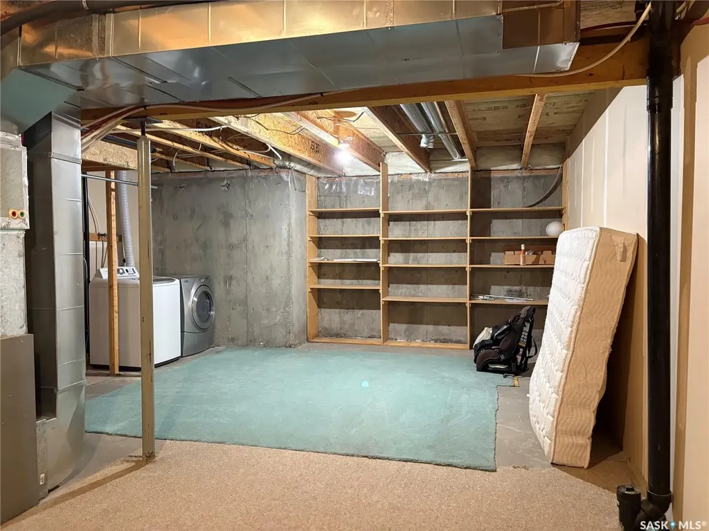 203 Herold Terrace Saskatoon SK S7V 1H8