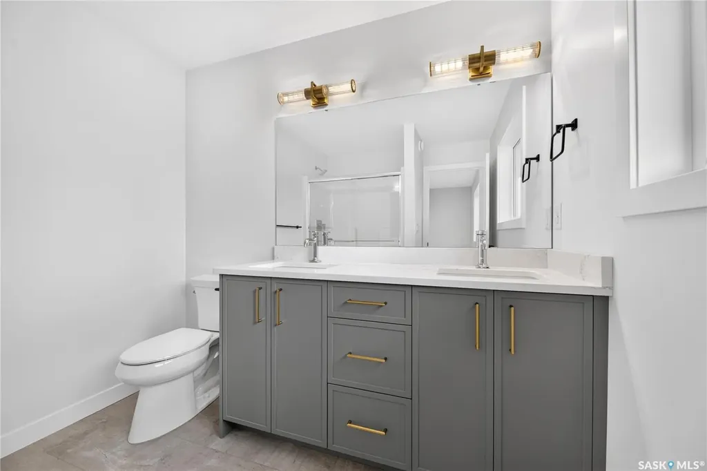 830 Brighton Boulevard Saskatoon SK S7V 2A8