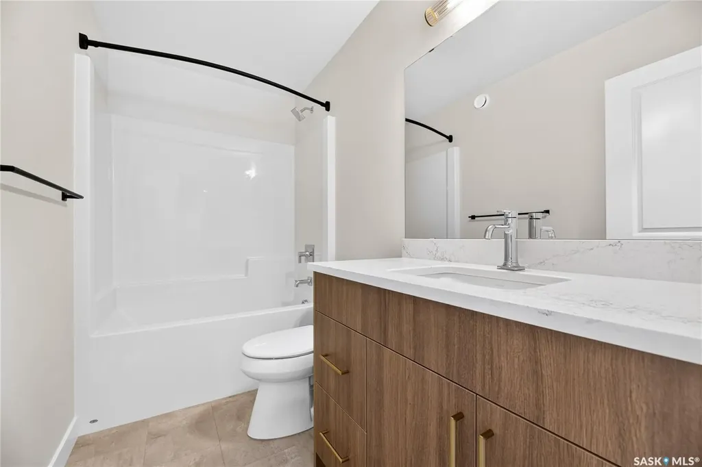 830 Brighton Boulevard Saskatoon SK S7V 2A8